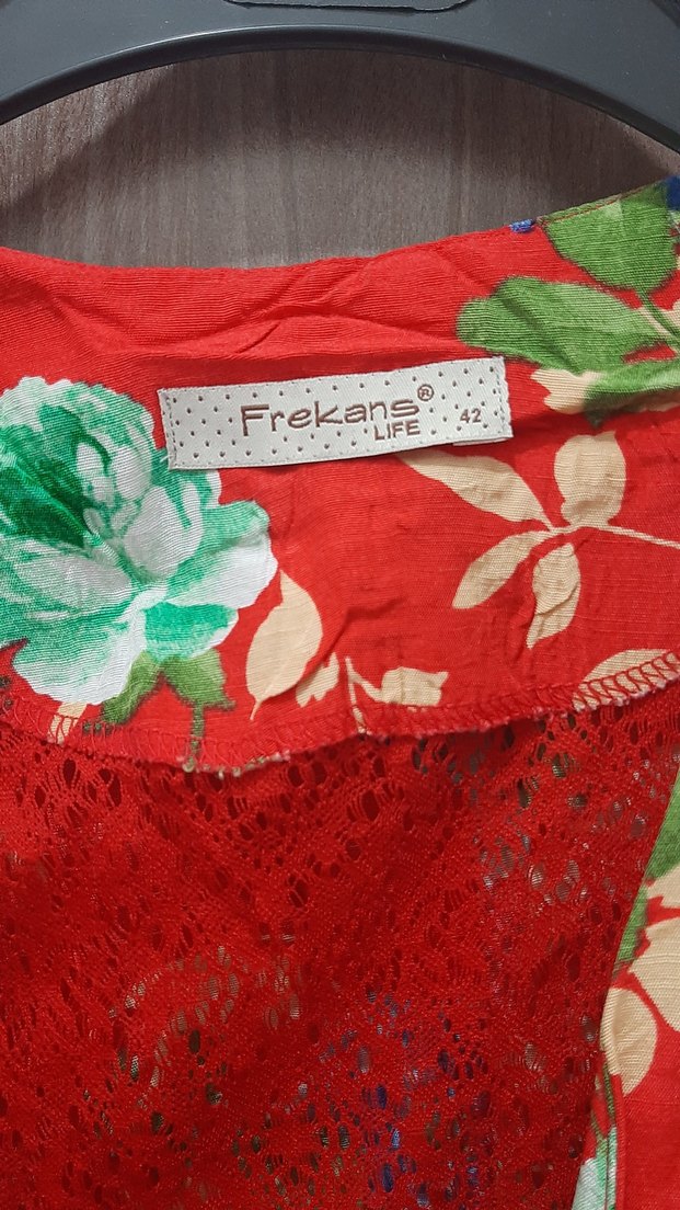 Çiçek Desenli Kırmızı Kadın Mini Blazer - Görsel 4