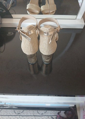 40 Beden altın Renk Bej Parlak Yılan Desenli Stiletto Topuklu Kadın Ayakkabı