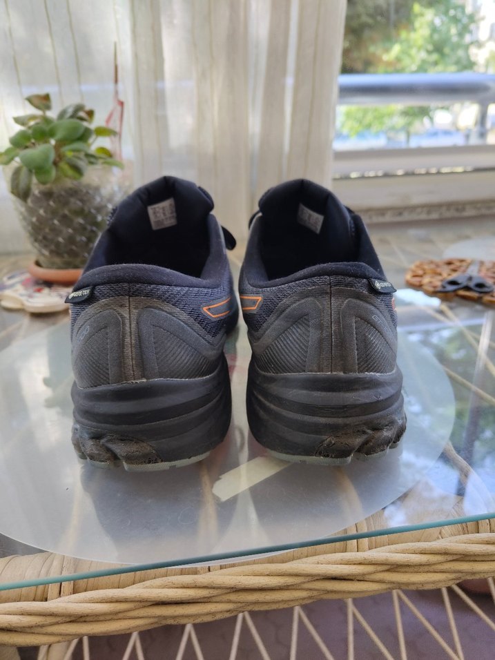 asics Gri Bağcıklı Erkek Koşu Ayakkabısı - Görsel 3