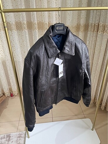ZARA HAKİKİ DANA DERİSİ MONT