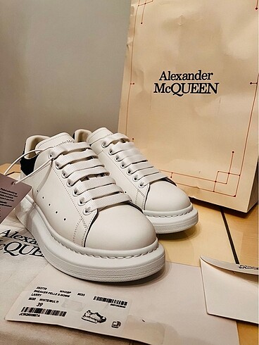 38 Beden Alexander Mcqueen