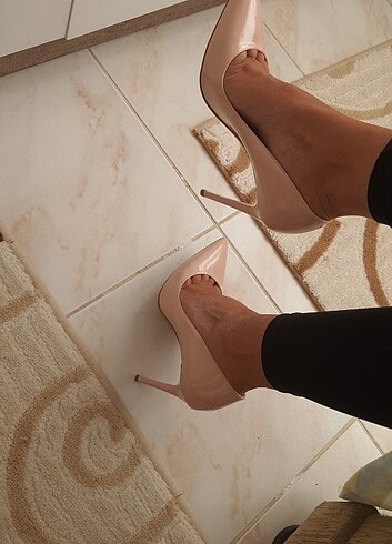 38 Beden Ninewest pudra stiletto 