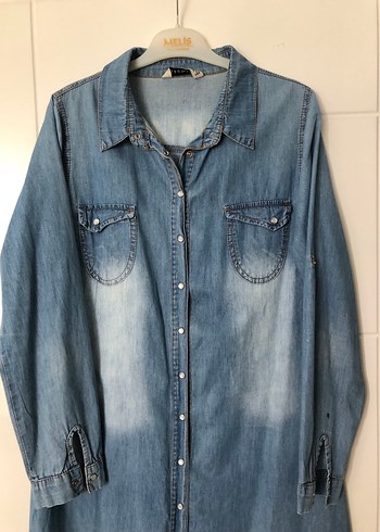 Düğmeli Mavi Denim Kadın Gömlek