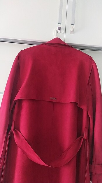 42 Beden kırmızı Renk Alvina süet ceket 