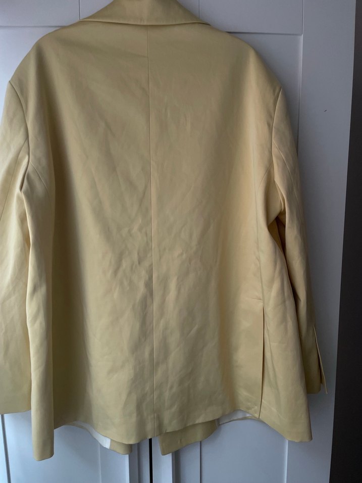 2 adet(pembe ve sarı)Sarı Düğmeli Kadın saten Blazer Ceket - Görsel 3