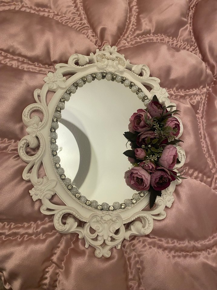 Beyaz Çiçekli Dekoratif Ayna - Görsel 2