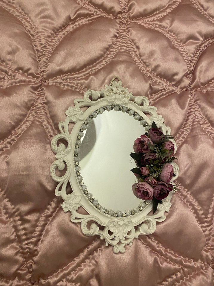 Beyaz Çiçekli Dekoratif Ayna - Görsel 4