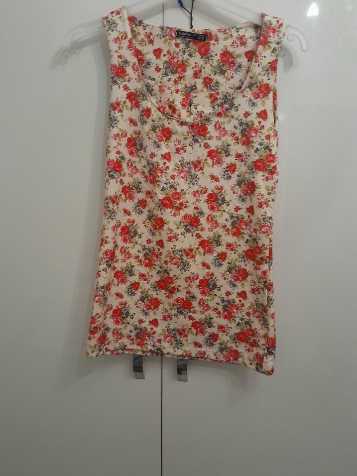 Çiçek Desenli Bohem Kolsuz Bluz - Görsel 2