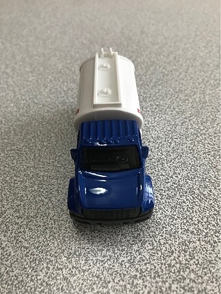 #Matchbox #Hotwheels '06 UTILITY TRUCK
