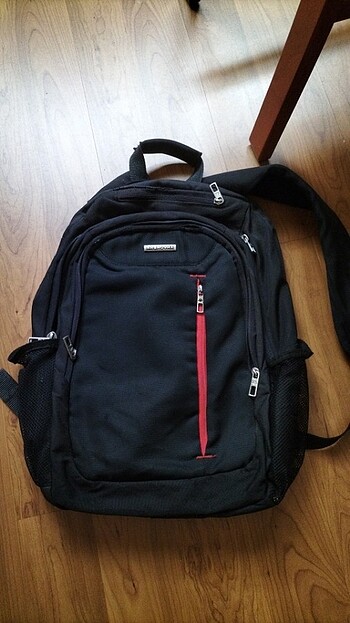  Okul çantası 