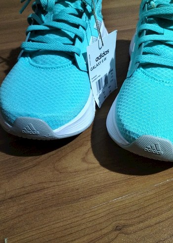 Adidas Turkuaz Bağcıklı Kadın Spor Ayakkabısı