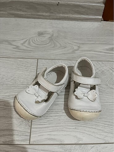 19 Beden Beyaz kız bebek ayakkabısı