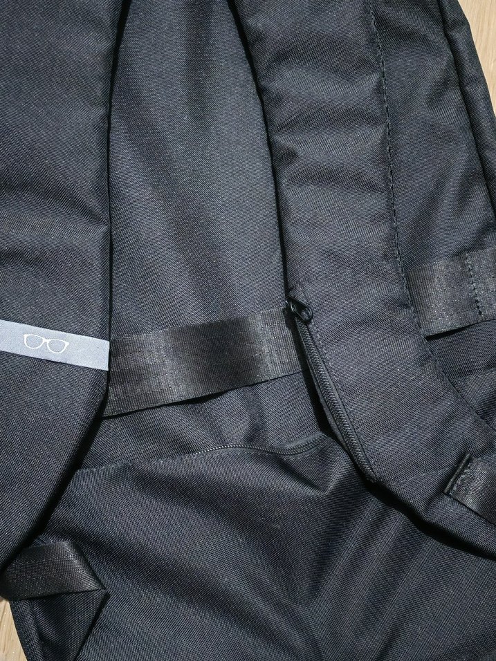 D'VERS 17.3-15.6 Inç 4 Bölmeli Darbeye Karşı Korumalı Çanta - Görsel 4