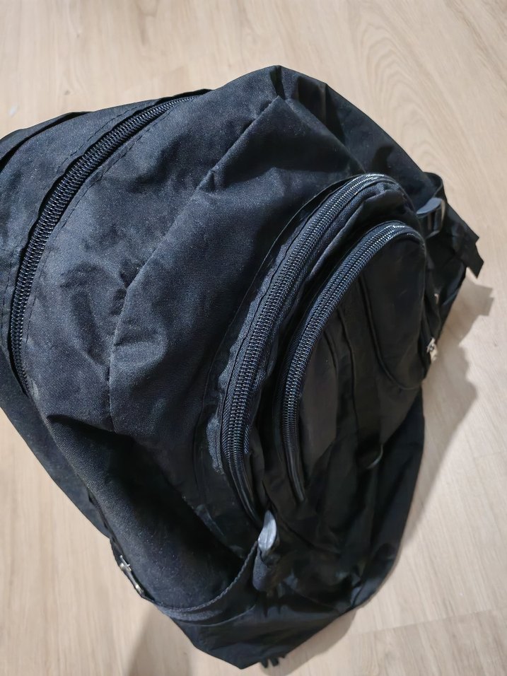 Büyük geniş hacimli sırt çantası - Görsel 2