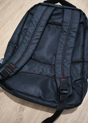 PLM Case Lucca Siyah 17" Laptop Sırt Çok Amaçlı sırt çantası - Görsel 2