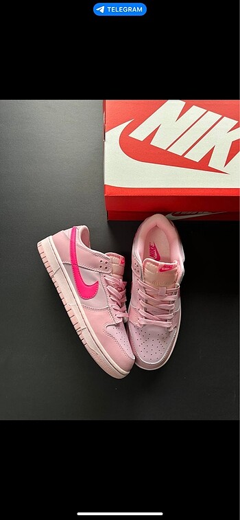 NİKE DUNK LOW PİNK