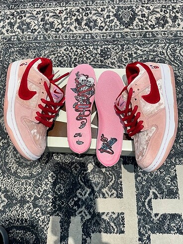 38 Beden pembe Renk NİKE DUNK LOW PİNK ÖZEL