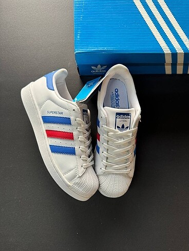 Adidas Süperstar