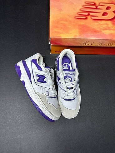 New Balance 550