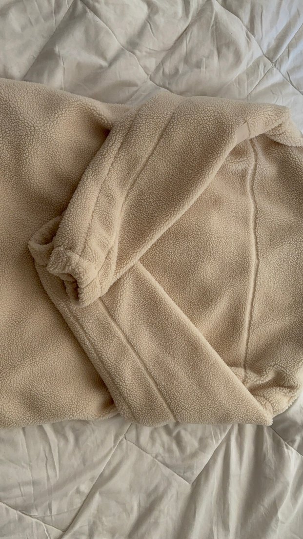 Bej Peluş Kadın Ceket Yüksek Yakalı - Görsel 3