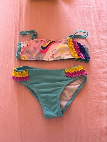Bikini Penti Young