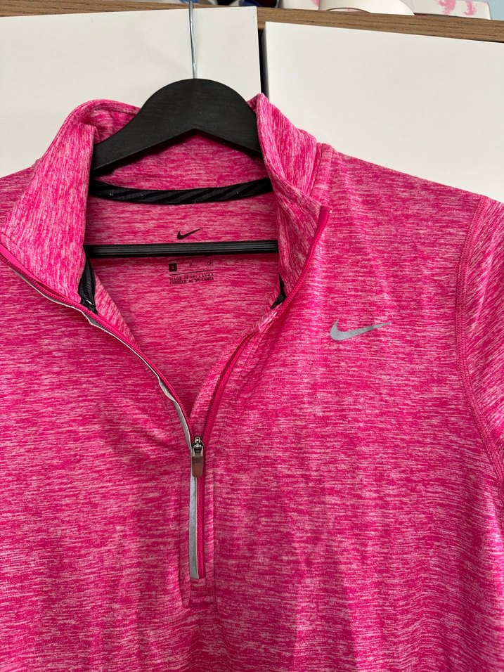 Nike Yarım Fermuarlı Uzun Kollu Spor Üst - Görsel 3