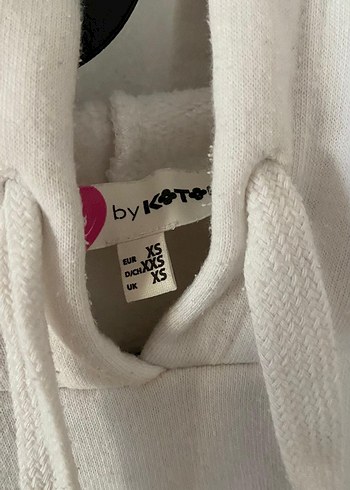 Beyaz Kapüşonlu Kadın Sweatshirt - Görsel 2