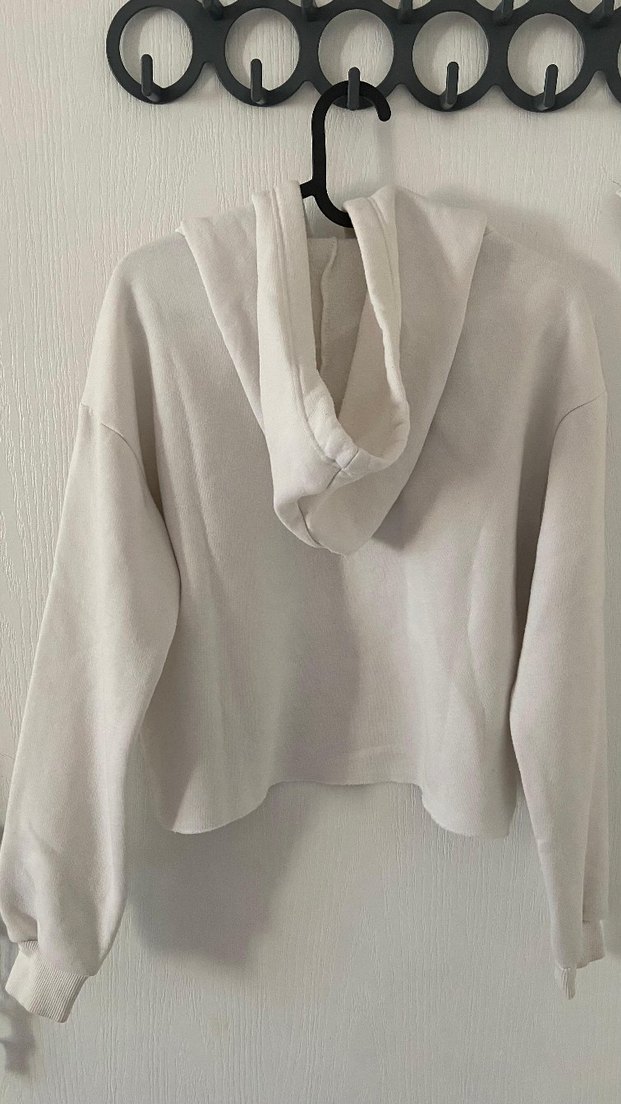 Beyaz Kapüşonlu Kadın Sweatshirt - Görsel 3