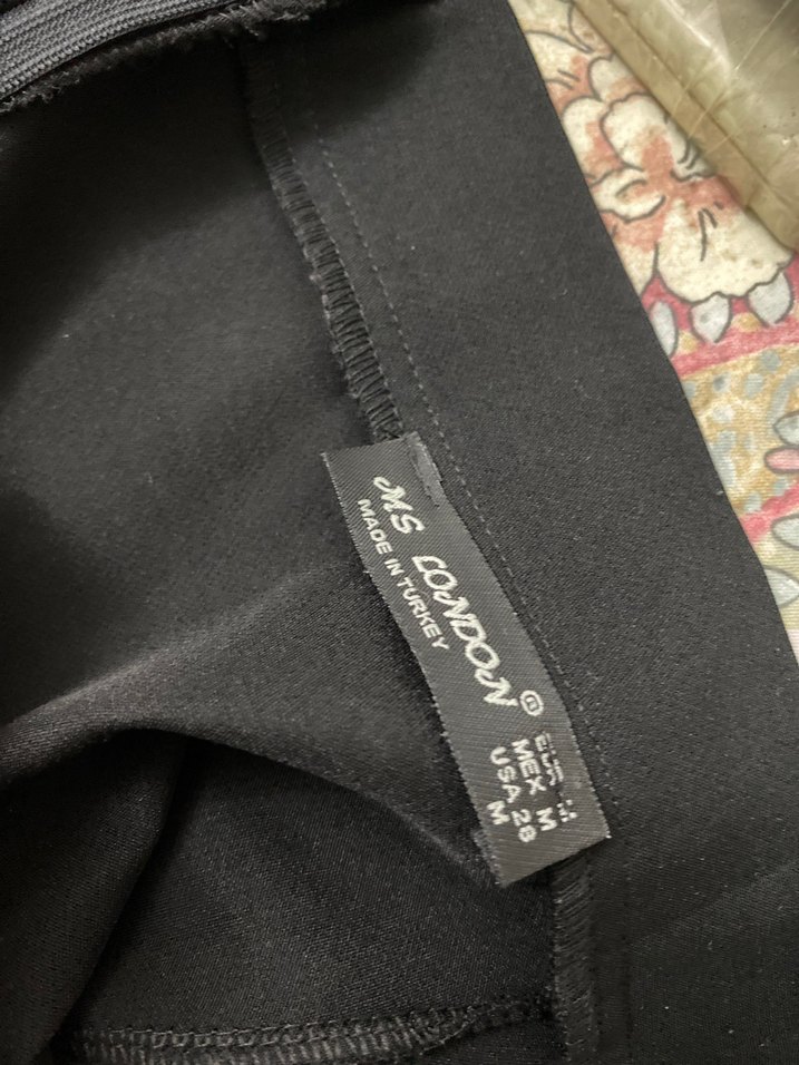 Siyah Pilili Kısa Mini Etek - Görsel 4