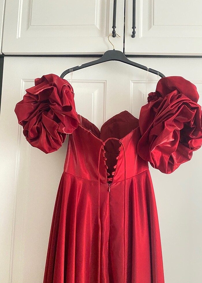 Bordo saten abiye - Görsel 3