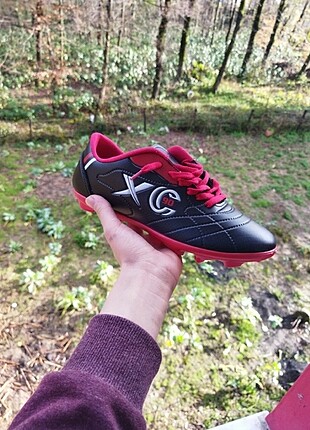 Adidas Orijinal sıfır hiçbir sorunu yok 
