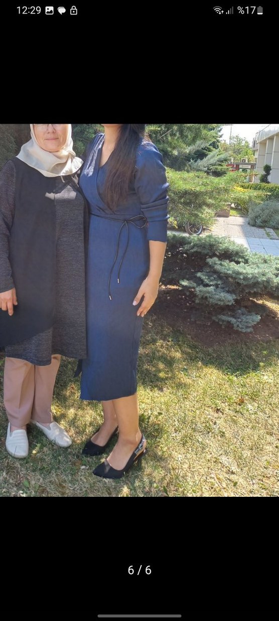 Lacivert Piliseli V Yaka Uzun Kadın Elbise - Görsel 3