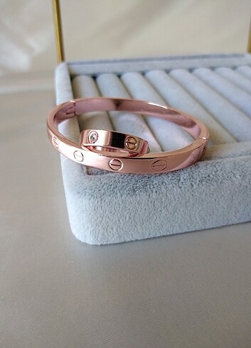2li rose set