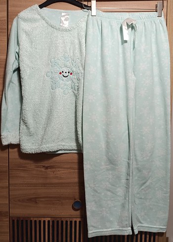 Turkuaz Nakışlı Polar Kadın Pijama Takımı