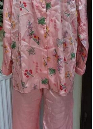 Diğer Üçlü pijama takımı 
