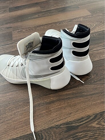 44 Beden Nike spor Ayakkabı