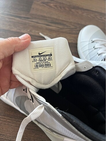 44 Beden beyaz Renk Nike spor Ayakkabı