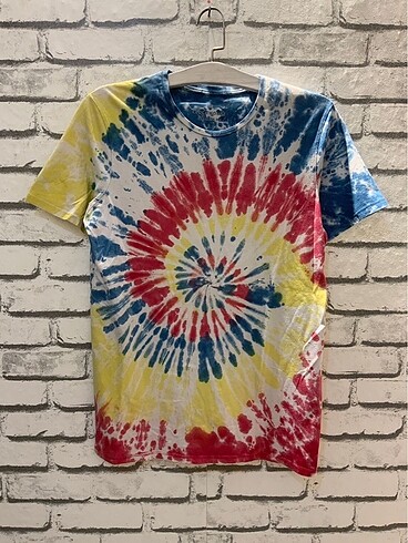 Orjinal C&A Batik Tshirt