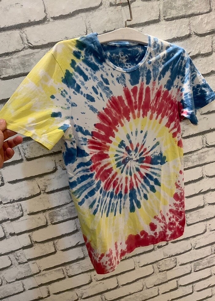 Orjinal C&A Batik T-shirt l Yeni&Etiketli - Unisex - Görsel 5