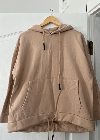 Bej Kapüşonlu Rahat Kesim Sweatshirt