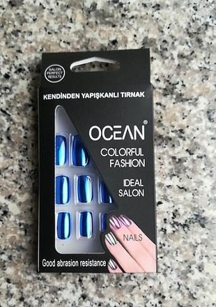 Kendinden yapışkanlı Aynalı tırnak