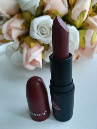 Kiss beauty ruj