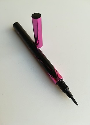 Kalem eyeliner