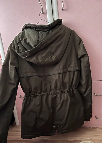 Zara Kapüşonlu Belden Büzgülü Parka Mont - Görsel 3