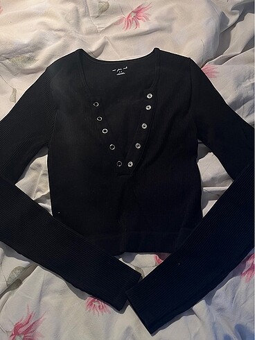 xs Beden Urban Outfitters Uzun Kollu V Yaka Crop