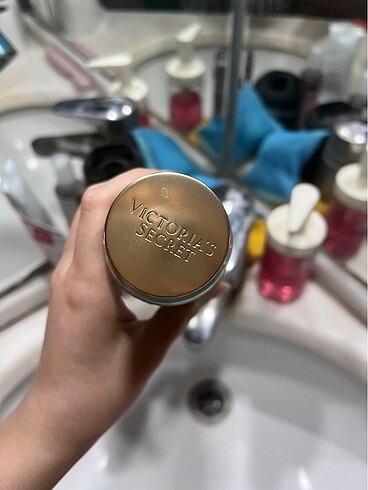  Beden Renk Victoria's Secret Aqua Kiss Vücut Spreyi