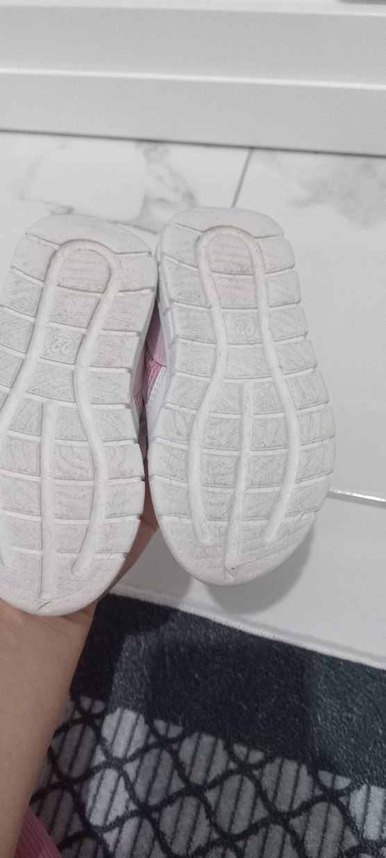 Kız Çocuk Pembe Velcro Spor Ayakkabı - Görsel 3