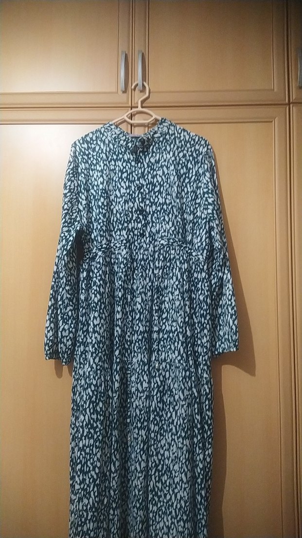 Yeşil elbise - Görsel 2