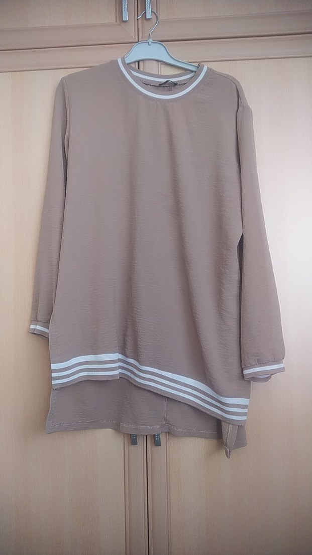 Bej Uzun Kollu Salaş Kadın Tunik - Görsel 2