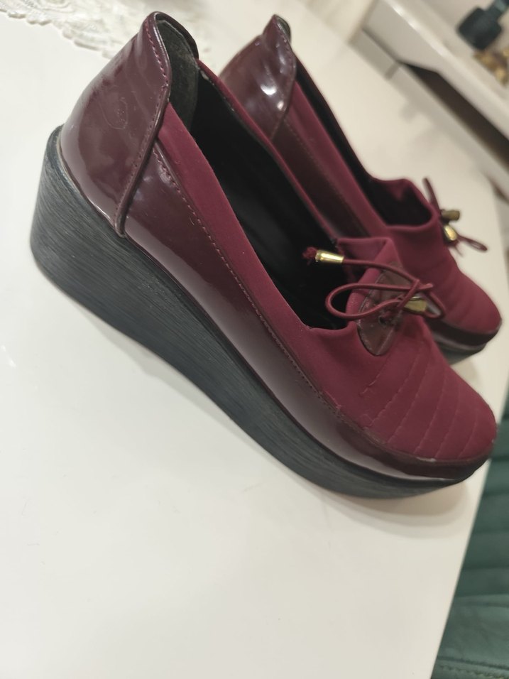 Bordo Dolgu Topuklu Günlük Kadın Ayakkabı - Görsel 4